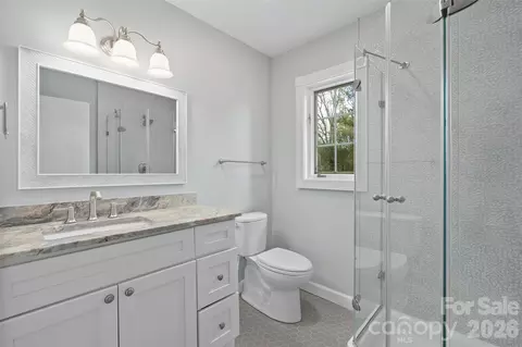 Bath - 441 Mulberry St, Clyde, NC 28721 photo 1 of 4