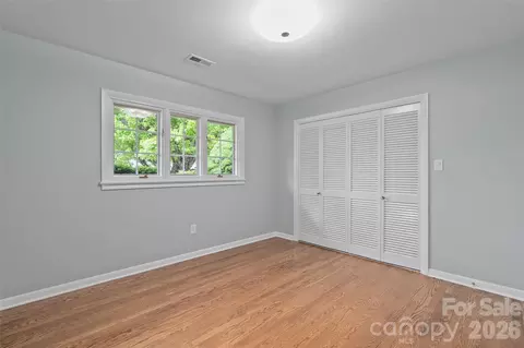 Bedroom - 441 Mulberry St, Clyde, NC 28721 photo 4 of 6