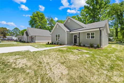 725 Clarinda St, Rock Hill, SC 29730