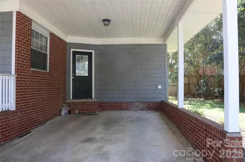 Exterior - 200 Ruby Ln, Gastonia, NC 28054 photo 3 of 4