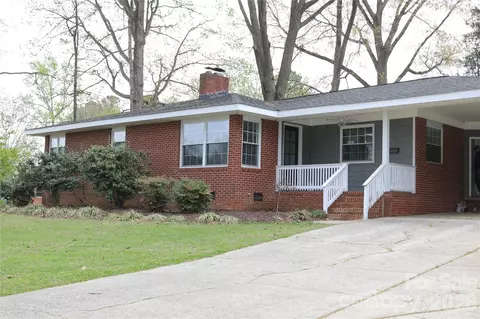 Exterior - 200 Ruby Ln, Gastonia, NC 28054 photo 1 of 4