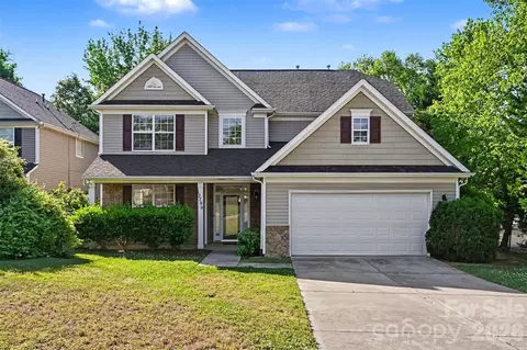 12700 Oldehurst Pl, Charlotte, NC 28262