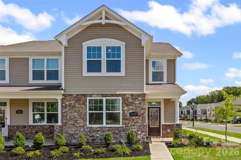 15345 Braid Meadow Dr, Charlotte, NC 28278