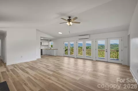 Living - 822 Windy Mountain Rd, Deep Gap, NC 28618 photo 2 of 3