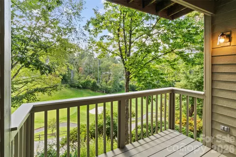 220 Stoney Falls 1 B2 Loop #1 B2, Burnsville, NC 28714