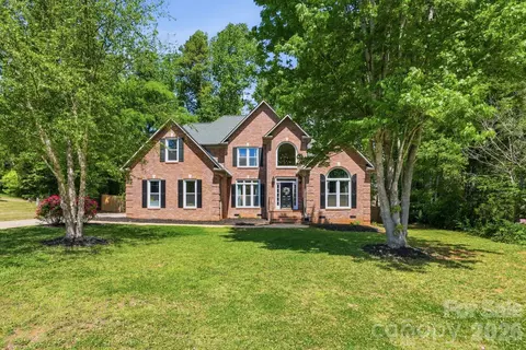 2165 Potpourri Pt, Rock Hill, SC 29732