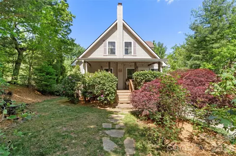 31 Bear Den Rd, Asheville, NC 28805