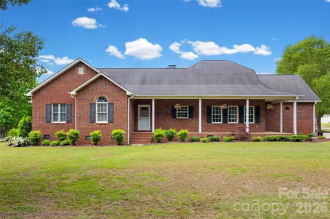 738 Costner School Rd, Bessemer City, NC 28016