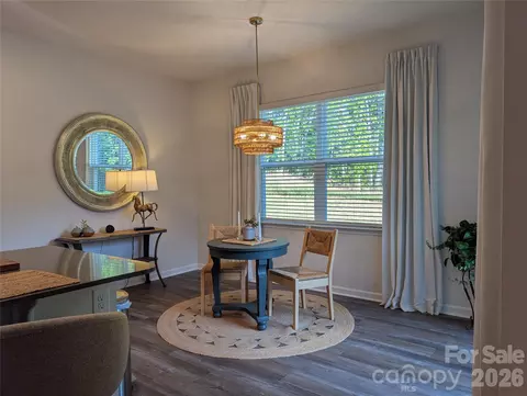 1334 37th Avenue Ne Ln NE, Hickory, NC 28601