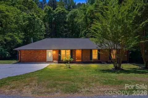125 Mimosa Rd, Statesville, NC 28677
