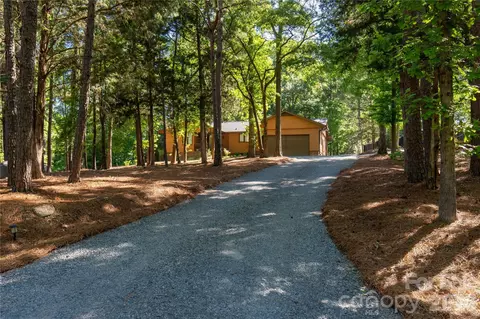 328 Dana Dr, Catawba, SC 29704