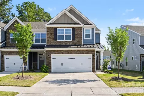 4260 Black Ct, Harrisburg, NC 28075