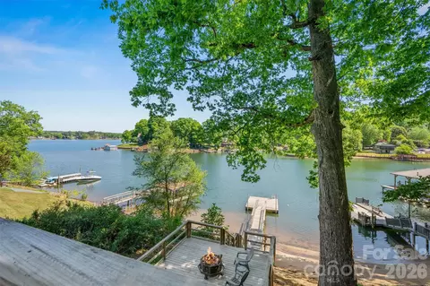 View/Area - 6566 Harbor Ln, Conover, NC 28613 photo 2 of 6