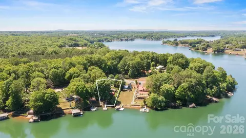 View/Area - 6566 Harbor Ln, Conover, NC 28613 photo 4 of 6
