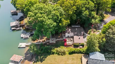 View/Area - 6566 Harbor Ln, Conover, NC 28613 photo 1 of 6