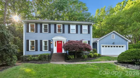 7058 Burlwood Rd, Charlotte, NC 28211