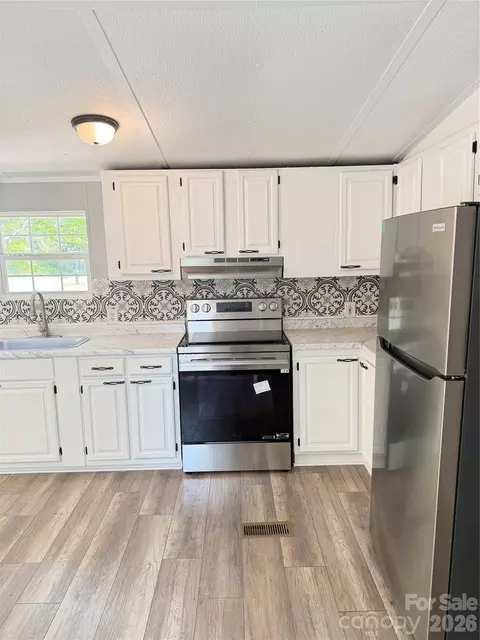 110 Tulip Tree Ct, Statesville, NC 28677