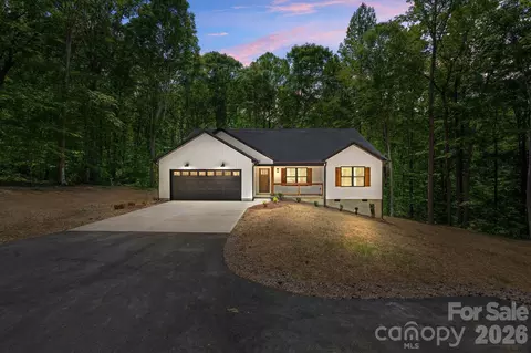 253 Crestview Acres Rd, Statesville, NC 28677