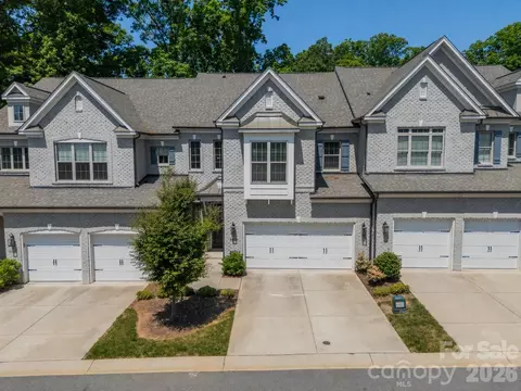 5920 Tindall Park Dr, Charlotte, NC 28210