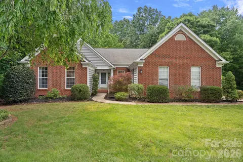 207 Kilborne Rd, Mooresville, NC 28117