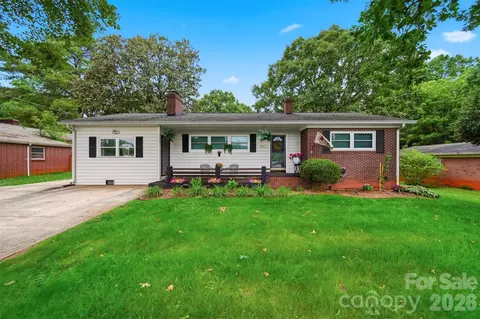 904 15th Nw St NW, Conover, NC 28613