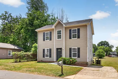 3335 Avalon Ave, Charlotte, NC 28208