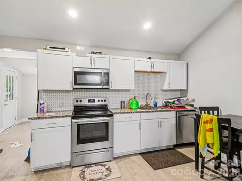 92 Saint Charles Ne Ave NE, Concord, NC 28025