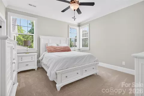 Bedroom - 4496 Kiser Island Rd, Terrell, NC 28682 photo 2 of 3
