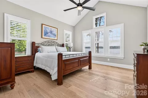 Bedroom - 4496 Kiser Island Rd, Terrell, NC 28682 photo 1 of 3