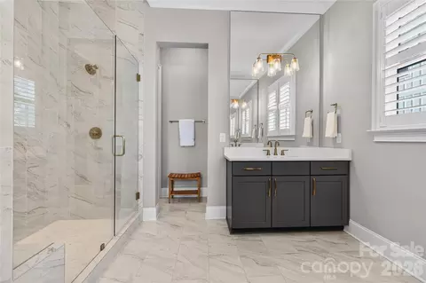 Bath - 4496 Kiser Island Rd, Terrell, NC 28682 photo 2 of 4