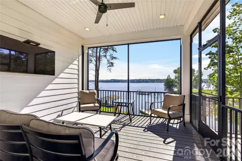 Exterior - 4496 Kiser Island Rd, Terrell, NC 28682 photo 2 of 5