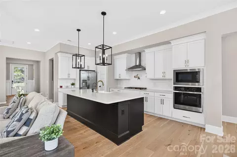Kitchen - 4496 Kiser Island Rd, Terrell, NC 28682 photo 1 of 3