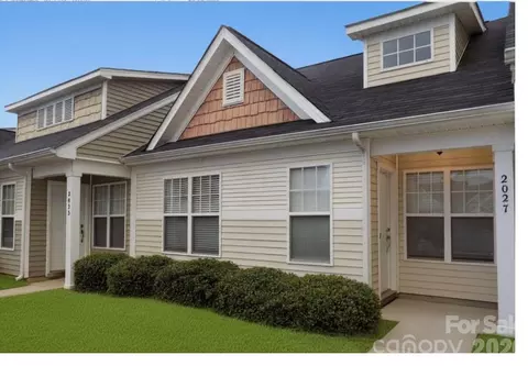 2027 Shady Pond 174 Dr #174, Clover, SC 29710