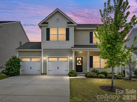 118 Fairfield Dr, Troutman, NC 28166