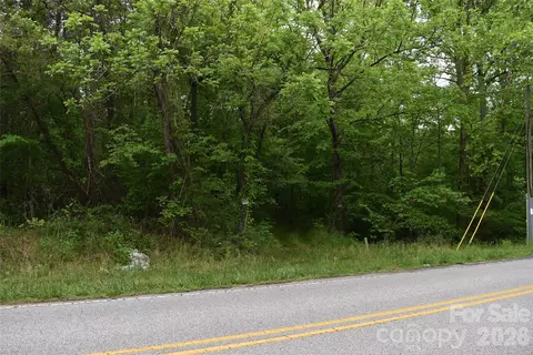 304 Moriah School Rd, Casar, NC 28020
