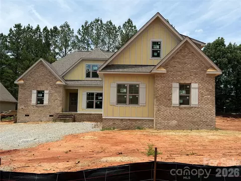 5977 Tipperary Dr, Denver, NC 28037