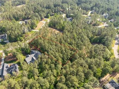 6361 Chimney Bluff Rd, Lancaster, SC 29720 photo 5