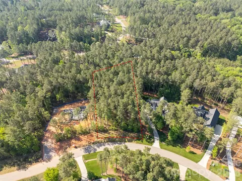 6361 Chimney Bluff Rd, Lancaster, SC 29720 photo 2