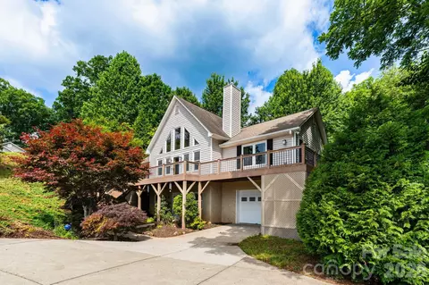 44 Deer Meadows Dr, Candler, NC 28715