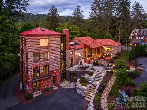 24 Kimberly Ave, Asheville, NC 28804