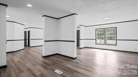 Entry Way - 175 Fallsworth Ct, Salisbury, NC 28147 photo 1 of 1