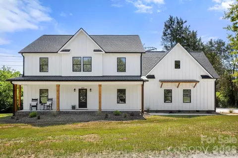 4762 Lazy Ln, Denver, NC 28037