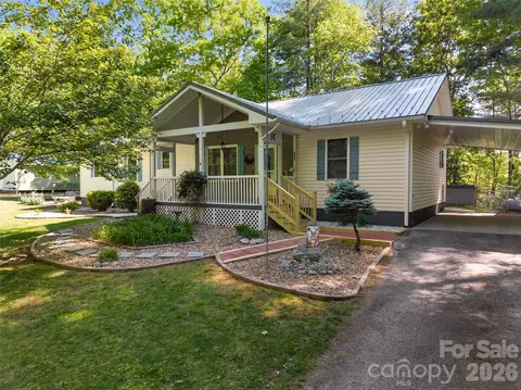 387 Crystal Creek Dr, Pisgah Forest, NC 28768