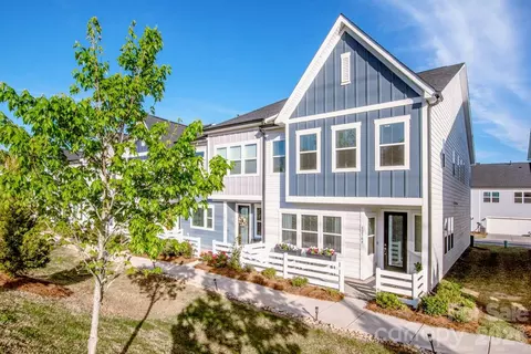 1270 Brawley School F Rd #F, Mooresville, NC 28117
