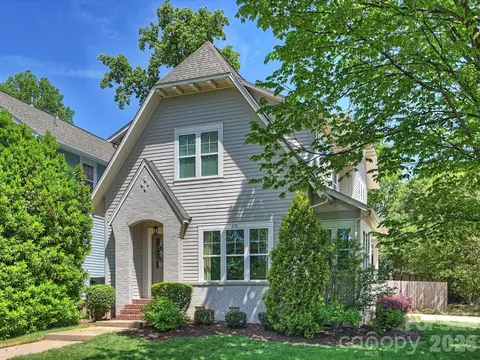 1131 Reece Rd, Charlotte, NC 28209