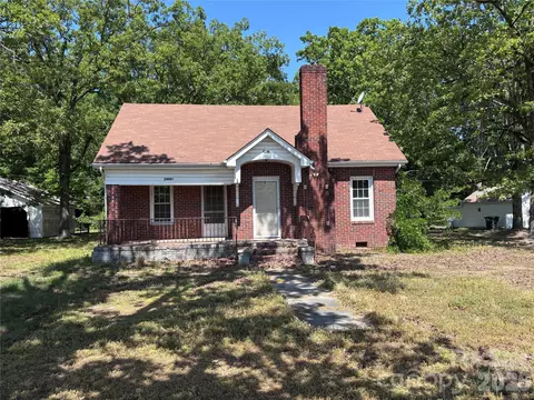 24807 Nc 2427 Hwy, Albemarle, NC 28001