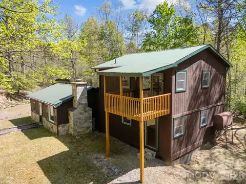 78 Bird Creek Estates Rd, Black Mountain, NC 28711