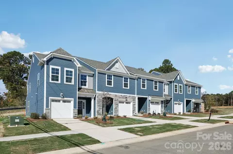 7621 Ethora Way, Charlotte, NC 28216
