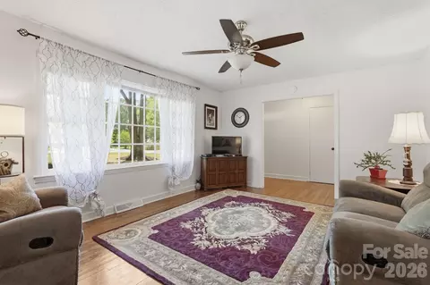 Living - 2522 Doster Rd, Monroe, NC 28112 photo 2 of 2