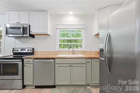Kitchen - 2522 Doster Rd, Monroe, NC 28112 photo 4 of 4